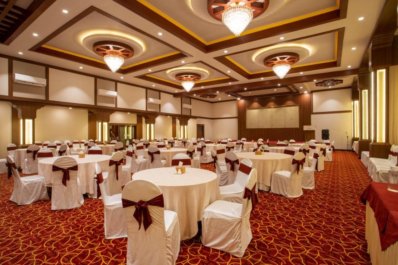 Siddhartha Boutique Hotel, Boudha กาฐมาณฑุ ภายนอก รูปภาพ